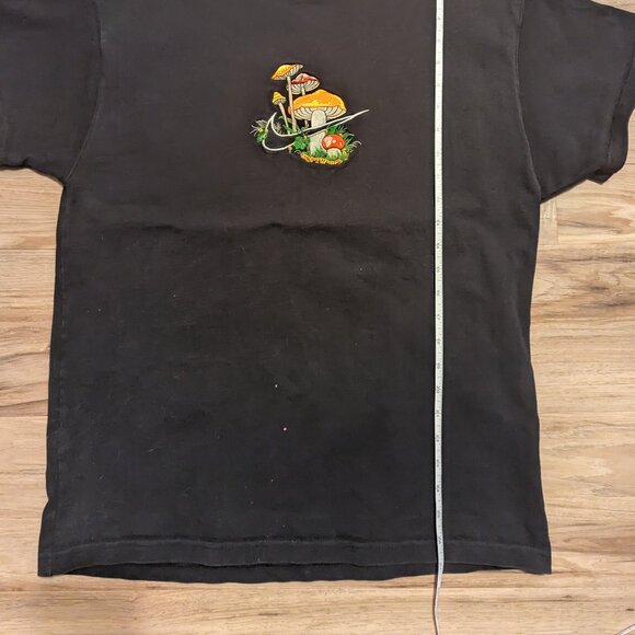 Nike Black Mushroom Embroidery T-Shirt, L - Picture 6 of 9